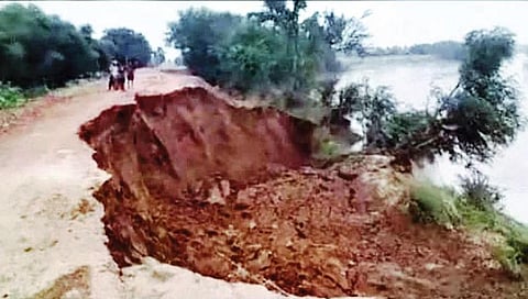 Portion of the Baitarani river embankment which collapsed on Thursday | Express