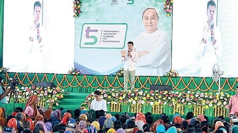 5T secretary VK Pandian addressing a public grievance meeting at Rangeilunda block in Gopalpur Assembly constituency on Friday. (Photo | Express)