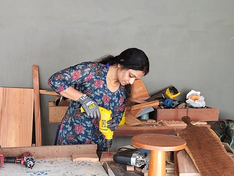 Kochi-based homemaker and carpenty expert Pinky Arun. (Photo | Express)