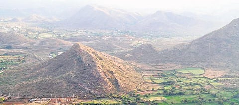 Loss of green cover in Aravallis, Thar desert advancing towards Eastern Rajasthan, Haryana and NCR