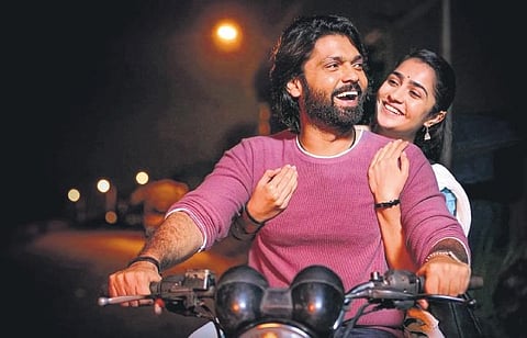 A shot from Sapta Sagaradaache Ello.