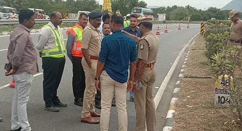 Police at the accident spot.