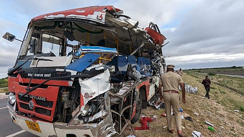 Five killed, eight injured in bus-truck collision near Bidar-Chamarajnagar highway