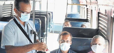 Buses in Kuttiadi region have started to witness low number of passengers following Nipah outbreak. Travellers are seen wearing facemasks