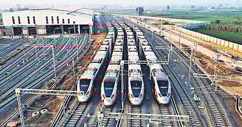 NCRTC has achieved a new milestone with the construction of viaduct of RRTS over Metro’s Blue Line corridor.