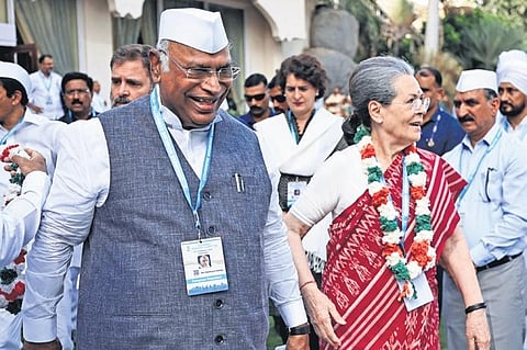 AICC president Mallikarjuna Kharge and senior party leader Sonia Gandhi arrive at the venue of the CWC meeting in Hyderabad on Saturday
