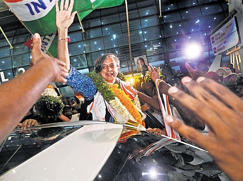 Party workers receiving Shashi Tharoor, who was recently inducted into the Congress Working Committee, at the Thiruvananthapuram international airport on Friday evening | Vincent Pulickal