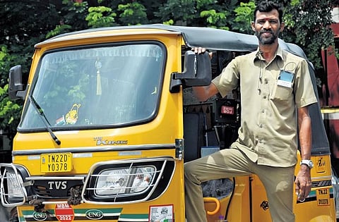 Auto driver Velmurugan (Photo |EPS/ Ashwin Prasath)