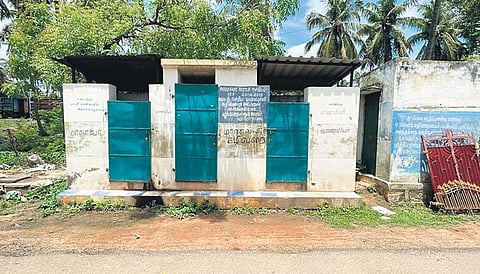 The government primary school in Mutharasanallur does not have tap water supply in toilets used by students | Express