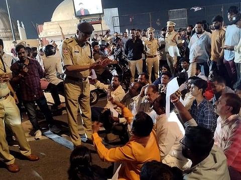 HC bars immersion of Plaster of Paris idols in Hyderabad's lakes