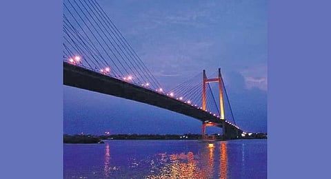 Kolkata Diary: Only 24 get training in green fireworks