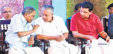 Writer M T Vasudevan Nair, Chief Minister Pinarayi Vijayan and Tourism Minister P A Mohamed Riyas at the inauguration of Kerala Literature Festival in Kozhikode