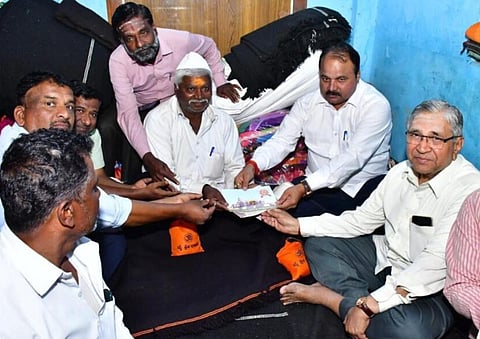 The blankets will be handed over to the ritual committee in Ayodhya by Dharwad MP Pralhad Joshi. (Photo | Special Arrangement)