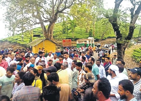 Enraged locals protest at the estate on Saturday demanding to capture the leopard | Express
