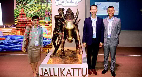 Jallikattur 3D figure at the pavilion of Tamil Nadu Tourism department at Global Investors Meet | Express