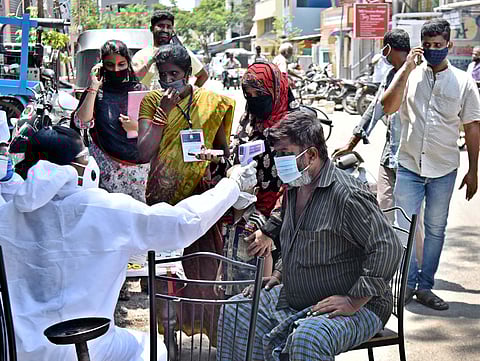 A fever clinic to test for COVID-19 on the streets of Kaladipet in Chennai. (Photo | EPS/P Jawahar)