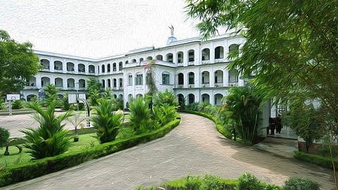 Sacred Heart College, Thevara.