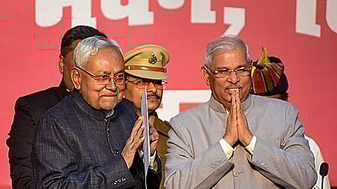 Bihar Governor Rajendra Arlekar with JD(U) leader Nitish Kumar.