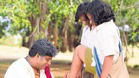 A still from the movie Rangasamudra.