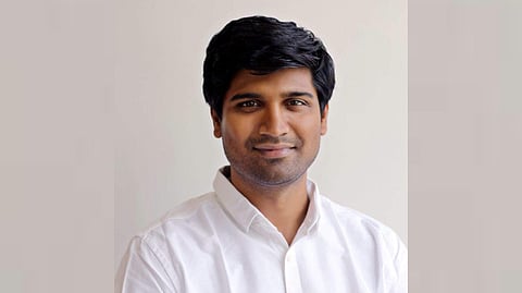 Lavu Sri Krishna Devarayalu.