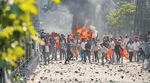 'City on Fire' book review: Look back, but not in anger