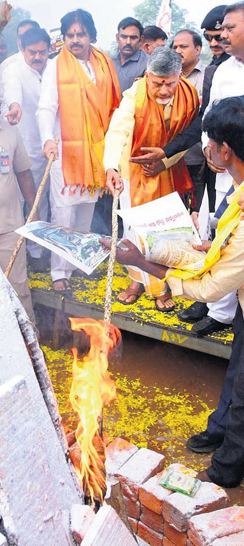 TDP chief N Chandrababu Naidu and JSP chief Pawan Kalyan take part in Bhogi celebrations at Mandadam.