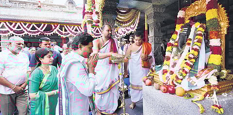 CM YS Jagan and his wife take part in Bhogi celebrations in Tadepalli.
