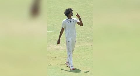 Sai Kishore at the Ranji Trophy match between Tamil Nadu and Karnataka