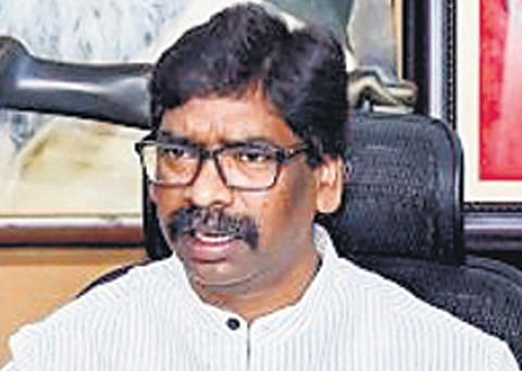 SC to hear Soren’s plea against ED arrest today