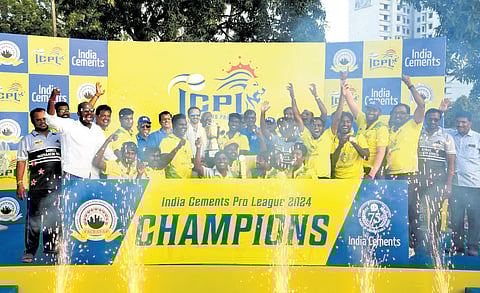 The Dindigul Super Kings team celebrating their victory.
