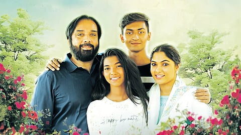 Actors Vineeth, Muktha, Thanha
and Rahil.