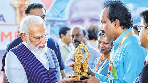 PM Narendra Modi being welcomed by ISRO Chairman S Somanath in Thoothukudi on Wednesday