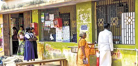 File picture of residents taking medicines in an urban primary health centre at Woraiyur in Tiruchy