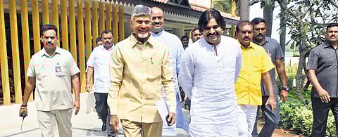 TDP supremo Chandrababu Naidu and JSP chief Pawan Kalyan at the former’s residence in Undavalli.