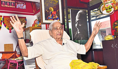 Kalamandalam Gopi Asan