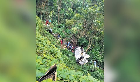 The van that plunged into a gorge near the Mankulam- Anakkulam road