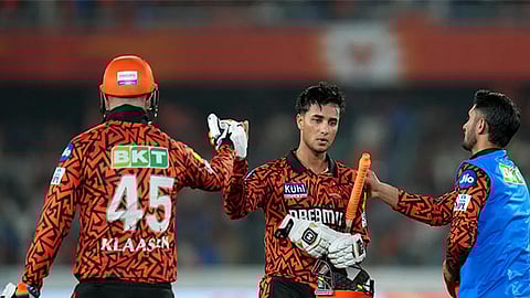 Sunrisers Hyderabad batters Abishek Sharma and Heinrich Klaasen during the IPL 2024 fixture against the Mumbai Indians at the RGIC stadium in Hyderabad on Wednesday.