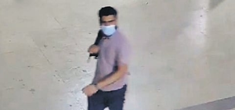 Screengrab of suspect at Ballari bus stand