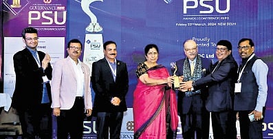 NMDC bags five awards