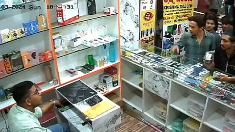 An altercation occurred between a group of people and a shopkeeper in Bengaluru.
