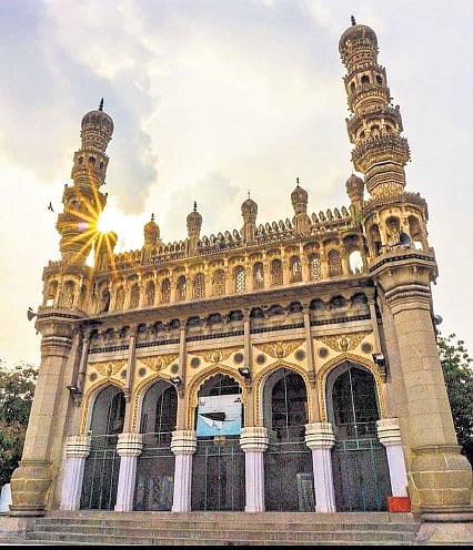 Karwan’s legacy in stone