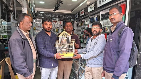 Shop owner Salim got back eight birds which he had sold to a person in Kandhal on Sunday and handed them over to officials.