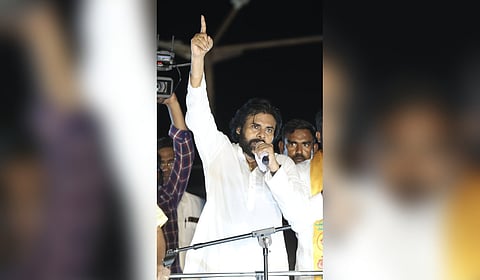 JSP chief Pawan Kalyan addressing a public meeting at Uppdada in Pithapuram constituency