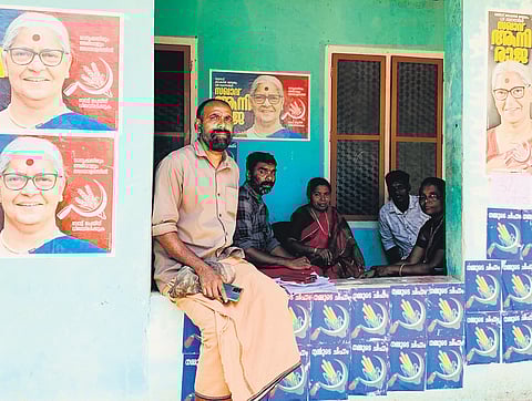 Tiger attack survivor Venkata Das at the CPM office at Chekkudy in Thirunelly