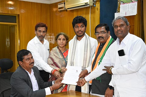 It’s seasoned politician versus debutant in Bidar constituency