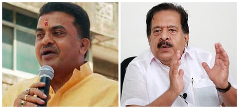 Congress leaders Sanjay Nirupam (L) and Ramesh Chennithala (R)
