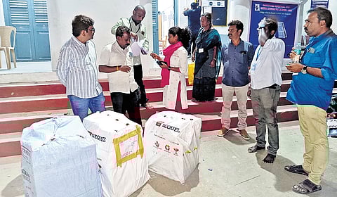 Jewellery seized by the Static Surveillance Team in Krishnagiri