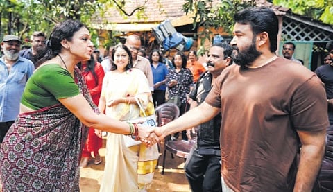 The film features Shobana as the female lead, which marks the reunion of her hit pairing with Mohanlal after more than a decade.