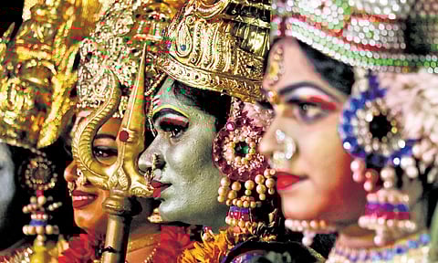 Pageants featured several rounds, including traditional attire, a talent showcase, and a question-answer segment; scenes from the event backstage