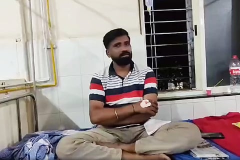 Injured Sachin Kelvekar at the hospital